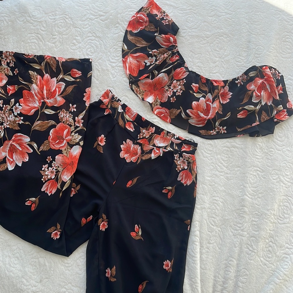 Co-ord Floral Top and Pants Set